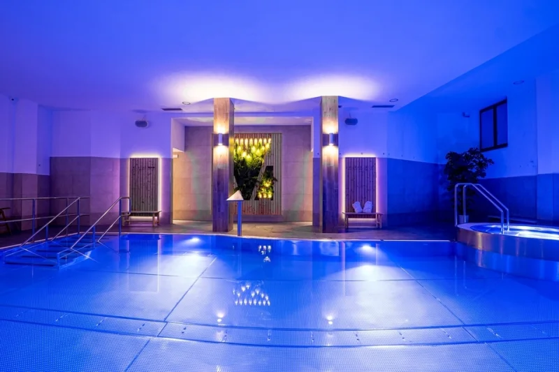 Neomezený wellness pobyt v Beskydech s polopenzí a pivní lázní - foto 03