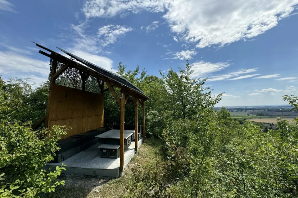 Netradiční pobyt v podzemním bunkru UŽ6 nedaleko Hradčan u Žehuně - foto 04