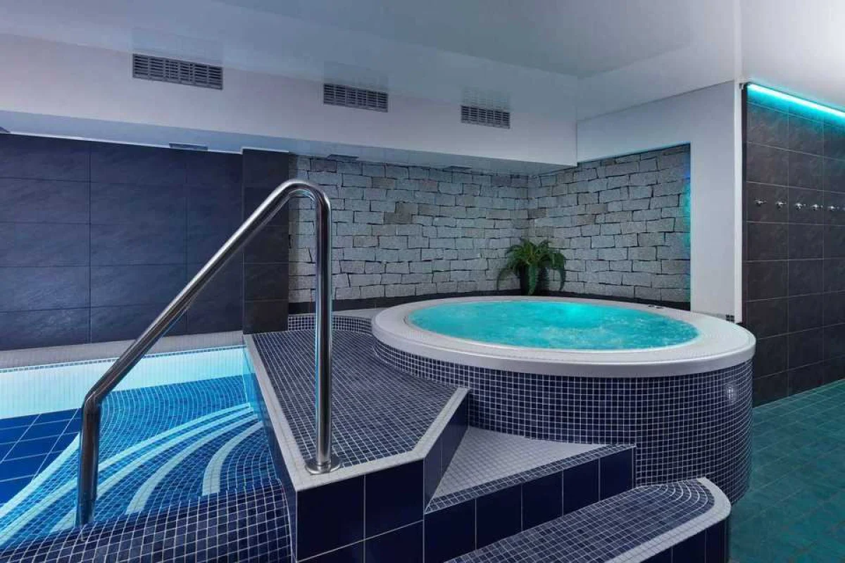 Nevšední wellness relax ve všední dny v hotelu Slunný dvůr v srdci Jeseníků - foto 04