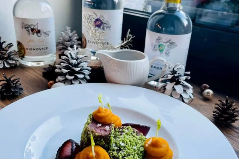 Noc na zámku s degustačním menu - foto 03