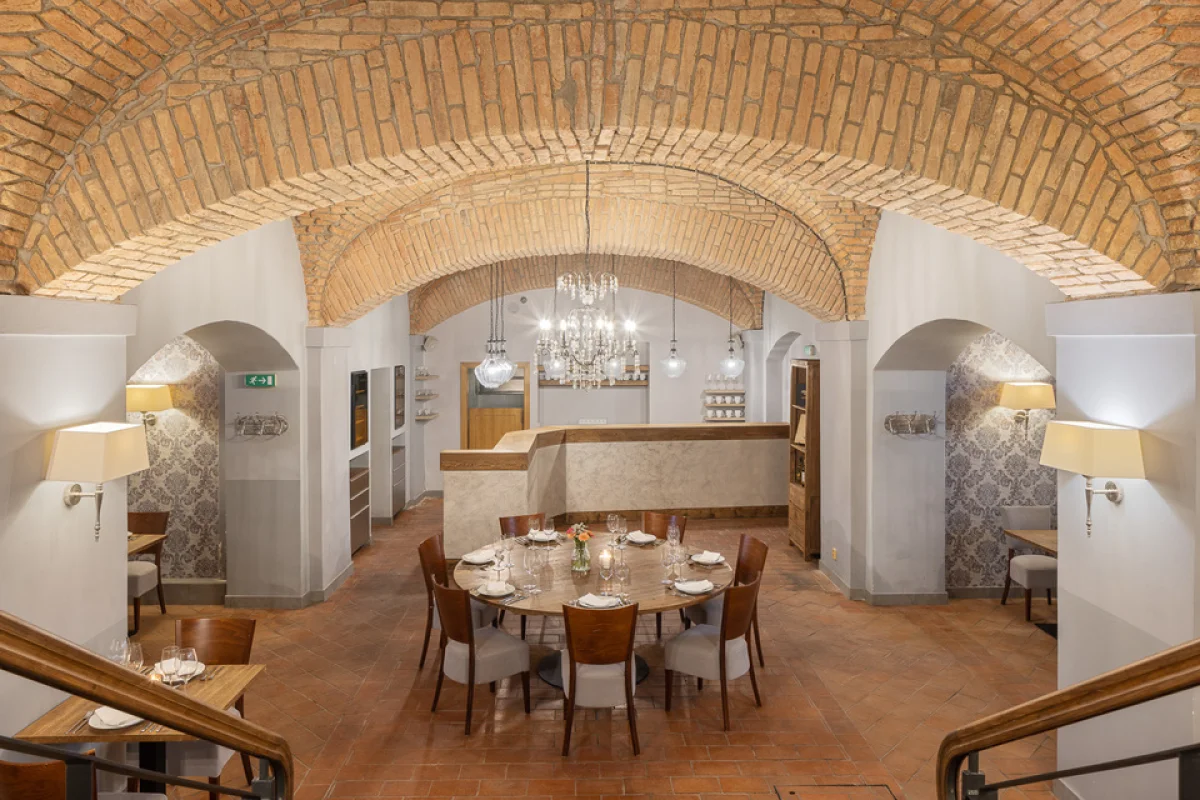 Odpočinkový čaj o páté v zámecké restauraci Chateau Ctěnice v Praze-Vinoři pro 2 osoby - foto 04