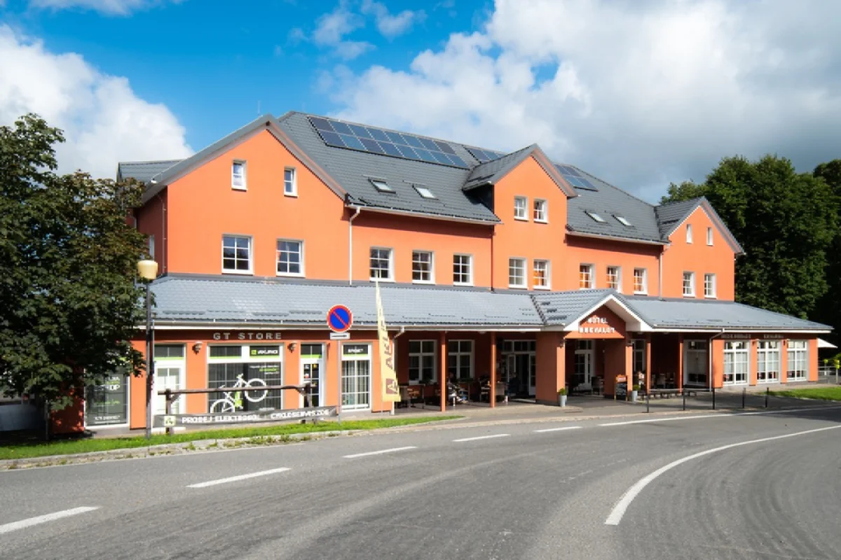 Odpočinkový wellness pobyt s polopenzí v Hotelu Hukvaldy v podhůří Beskyd pro 2 osoby na 2 noci - foto 04