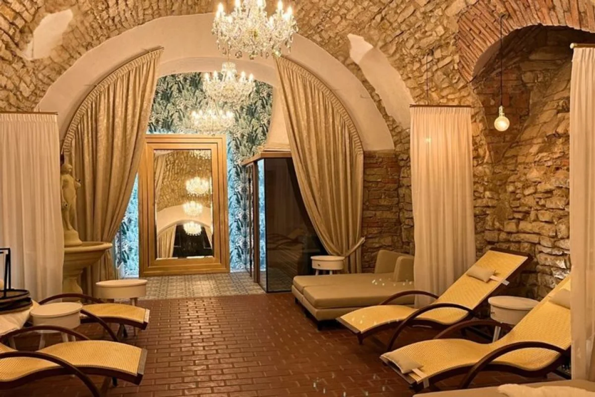 Odpočinkový wellness večer s 4chodovou večeří v hotelu Hejtmanský dvůr**** pro 2 osoby - foto 03
