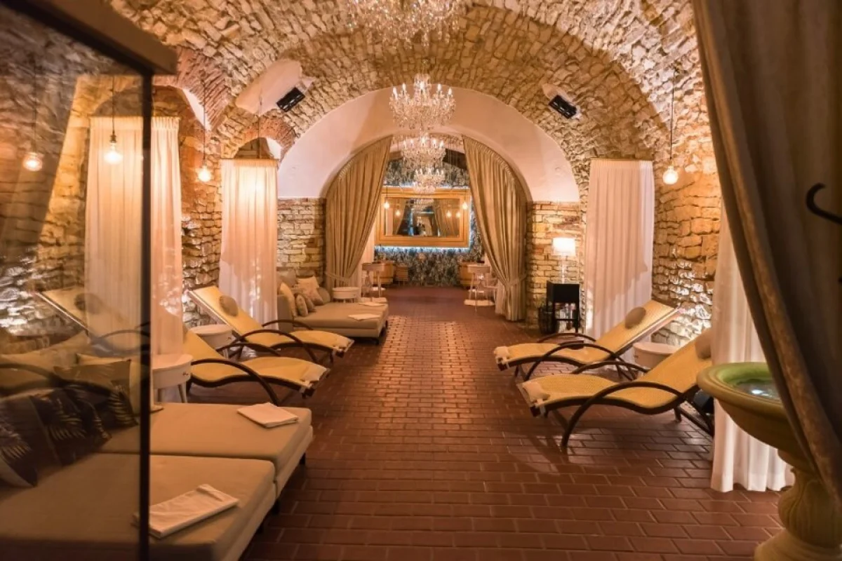 Odpočinkový wellness večer s 4chodovou večeří v hotelu Hejtmanský dvůr**** pro 2 osoby - foto 04