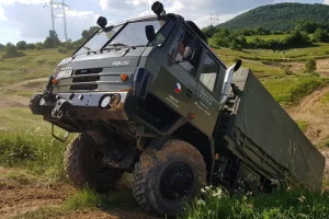 Offroad jízda legendární Tatrou 815: Ostrava - foto 01