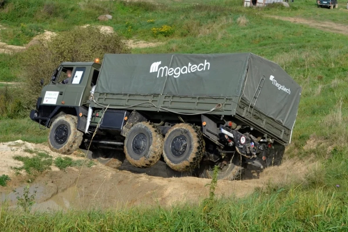 Offroad jízda legendární Tatrou 815: Ostrava - foto 04