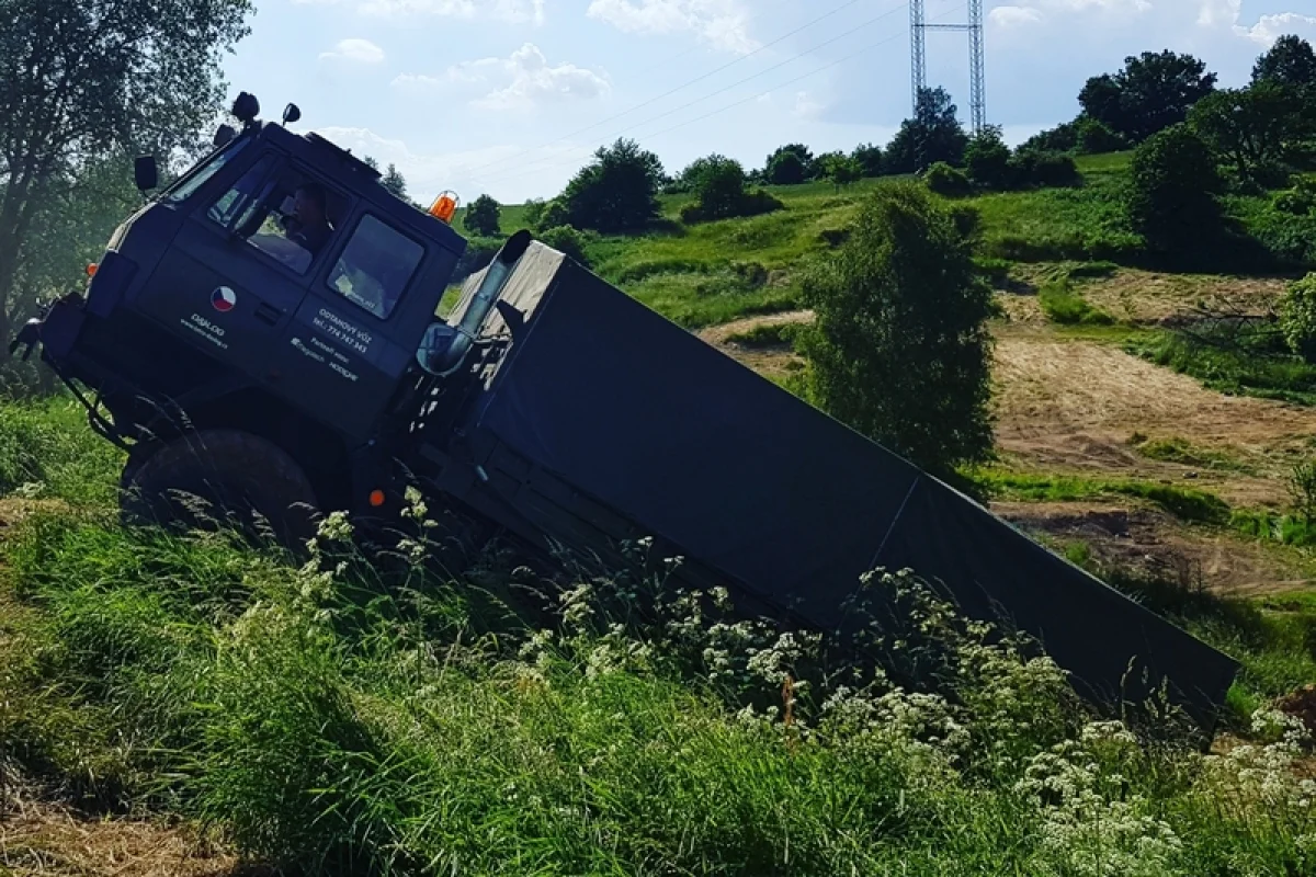 Offroad jízda legendární Tatrou 815: Ostrava - foto 10