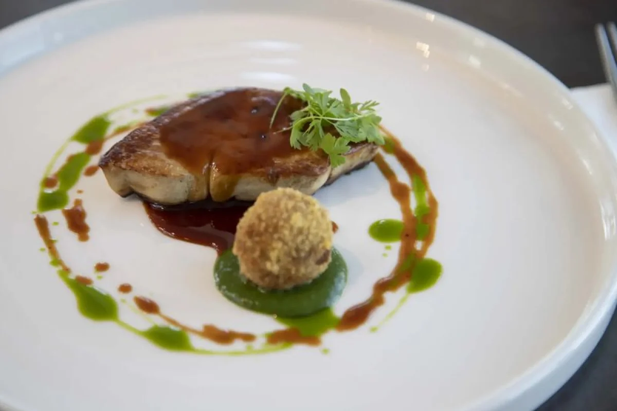 Pětichodové degustační menu v Tančícím domě - foto 04