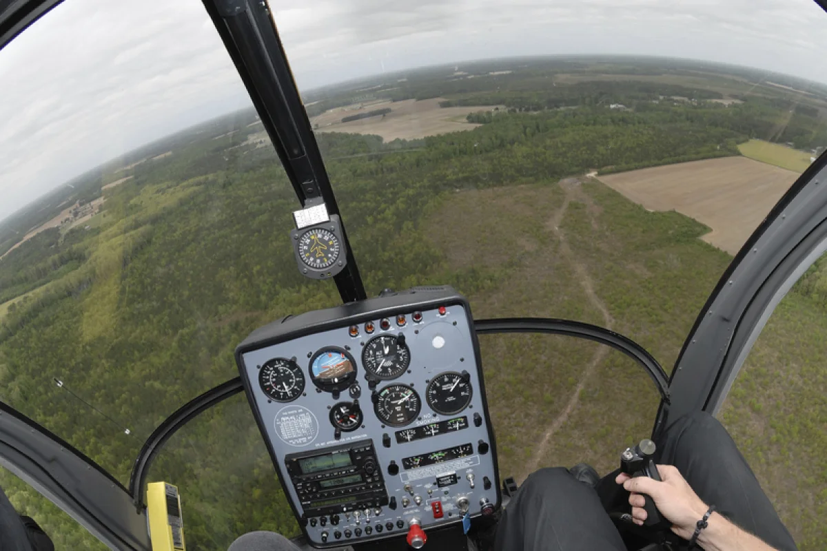 Pilotem vrtulníku - foto 10