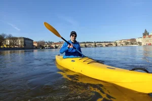 Plavba v seakajaku na Vltavě s instruktorem - foto 01