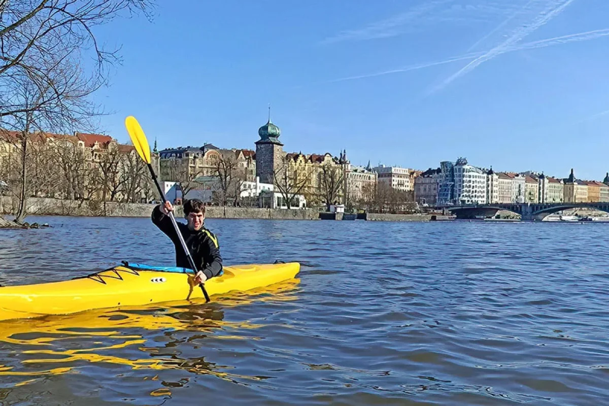 Plavba v seakajaku na Vltavě s instruktorem - foto 07