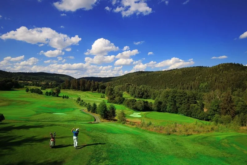Pobyt pro golfistu a jeho doprovod v Karlových Varech - foto 03