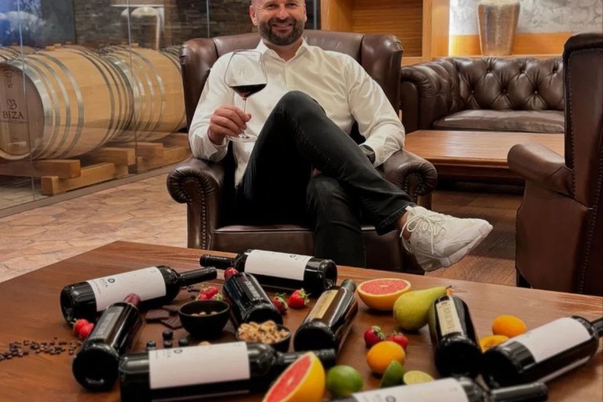 Pobyt s degustací vín a prohlídkou vinných sklepů v rodinném vinařství Bíza na jižní Moravě pro 2 osoby - foto 05