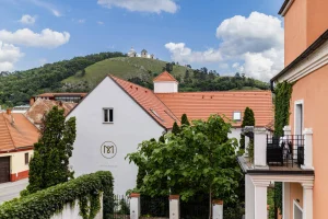 Pobyt se snídaní na jižní Moravě v Hotelu Radosti v srdci Mikulova pro 2 osoby - foto 01