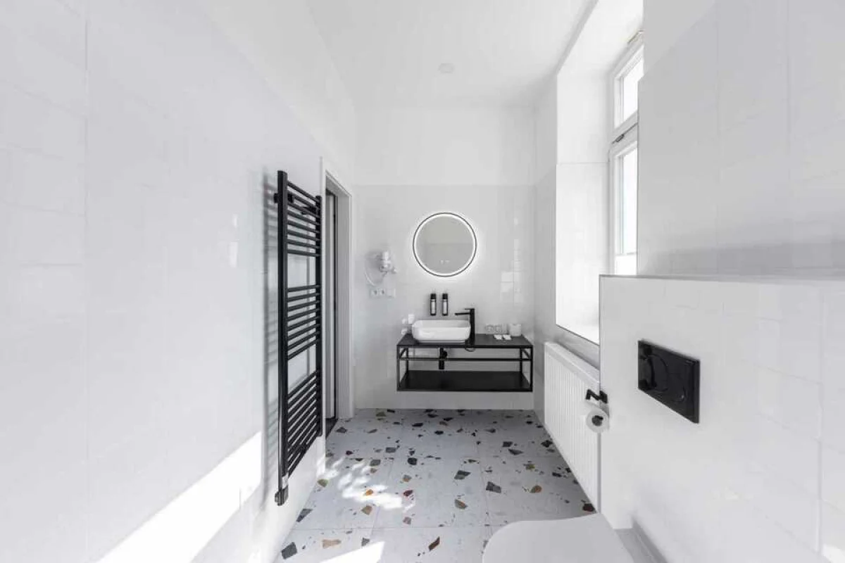 Pobyt se snídaní na jižní Moravě v Hotelu Radosti v srdci Mikulova pro 2 osoby - foto 05