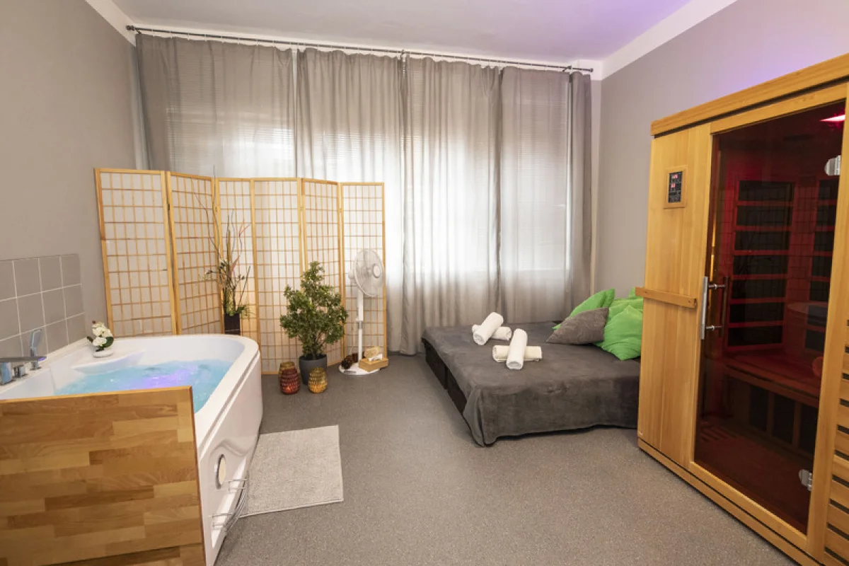 Pohodový wellness balíček + masáž - foto 05
