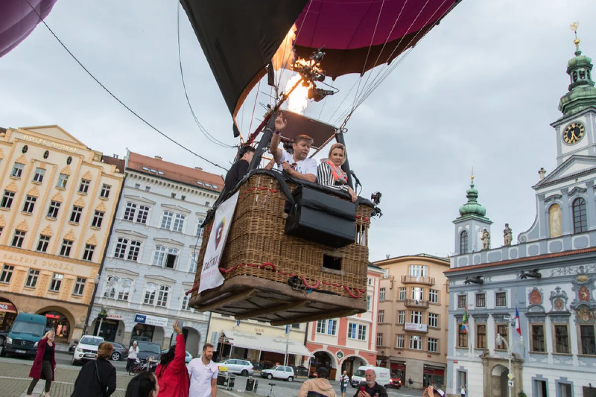 Privátní let balónem s ubytováním - foto 05