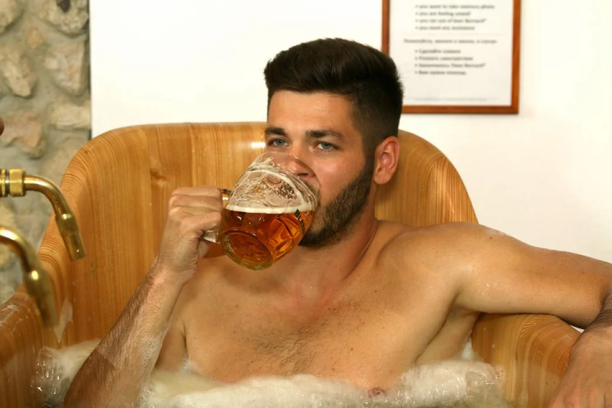 Privátní pivní lázně Bernard Praha s neomezenou konzumací piva - foto 04