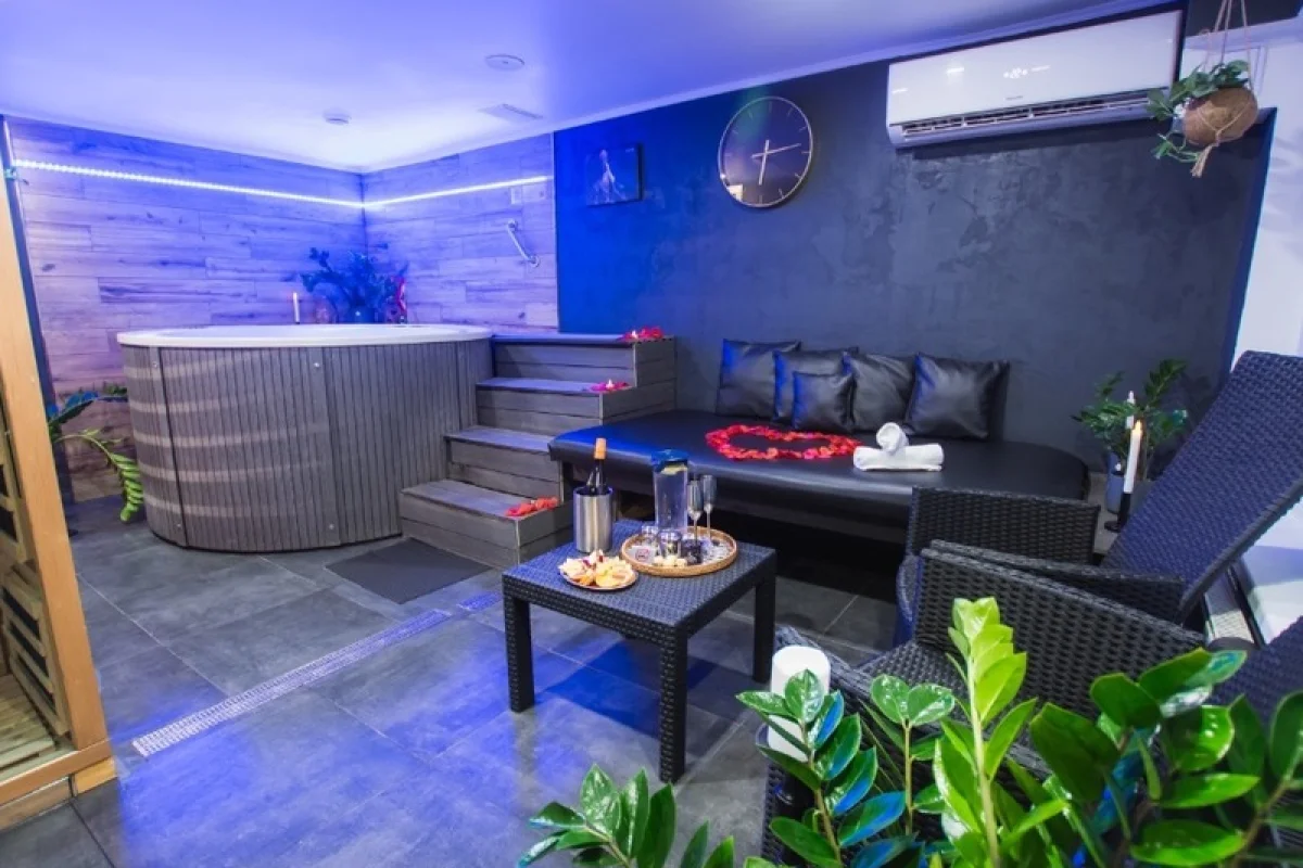 Privátní wellness v lázních pro 2 osoby - foto 03