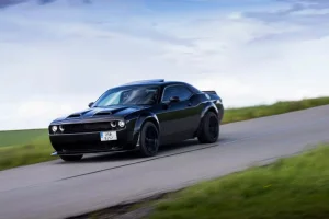 Pronájem auta Dodge Challenger - foto 01