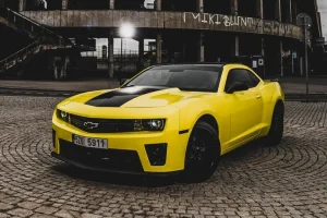 Pronájem Chevrolet Camaro 2010 s neomezeným nájezdem kilometrů Praha - foto 01
