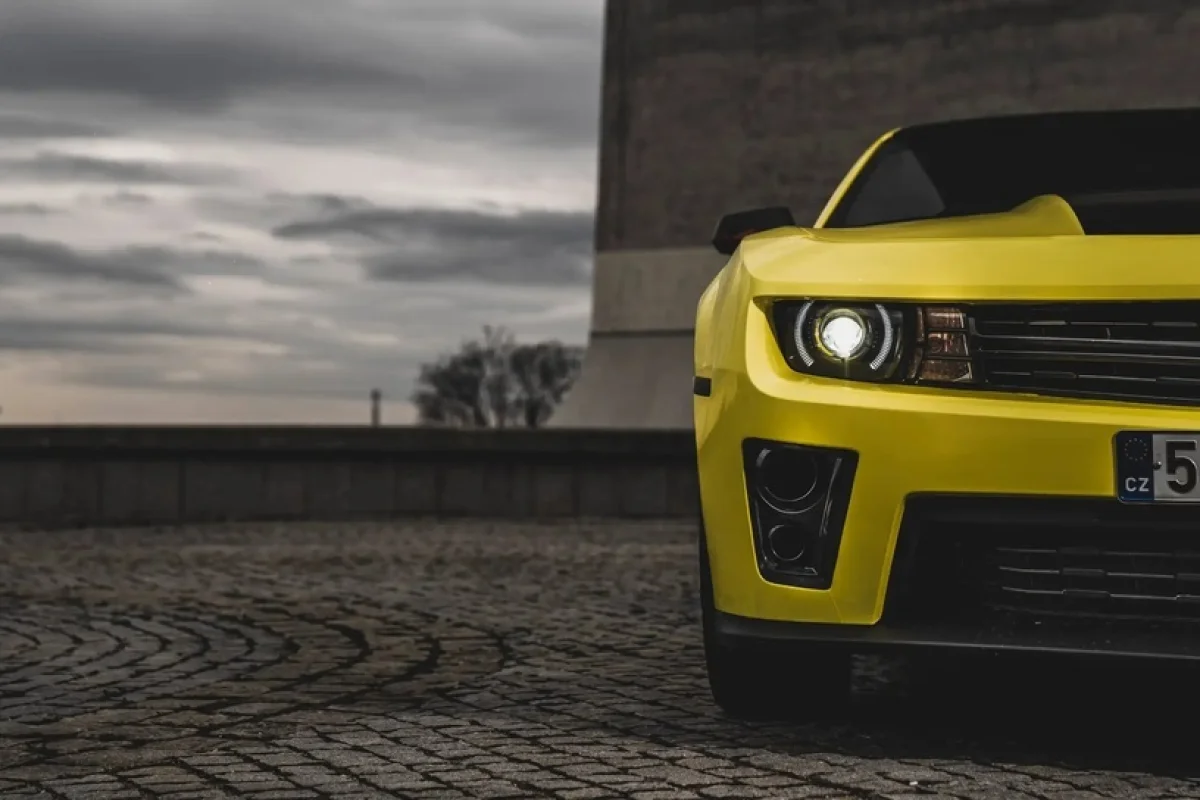 Pronájem Chevrolet Camaro 2010 s neomezeným nájezdem kilometrů Praha - foto 05