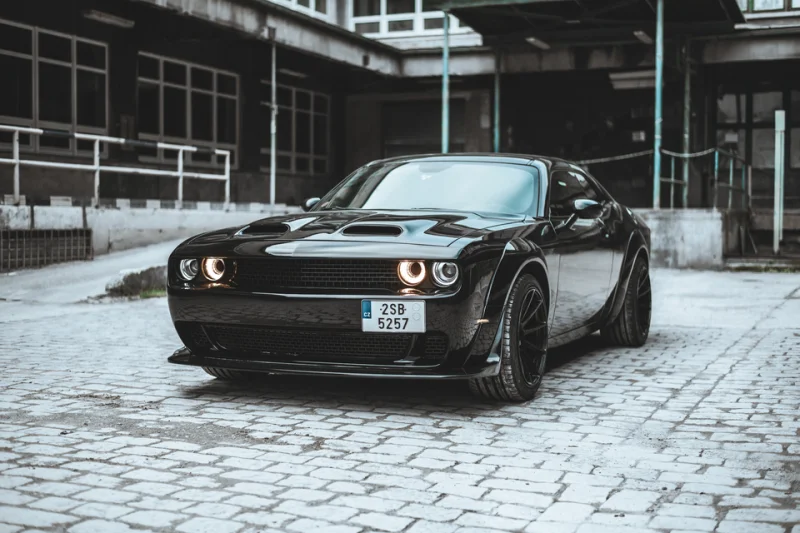 Pronájem Dodge Challenger 2016 s neomezeným nájezdem kilometrů Praha - foto 02