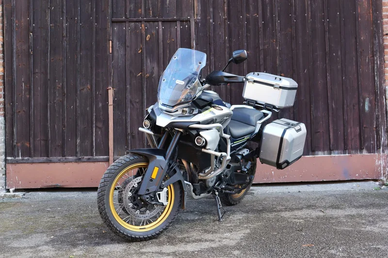 Pronájem motocyklu CFMOTO - foto 04