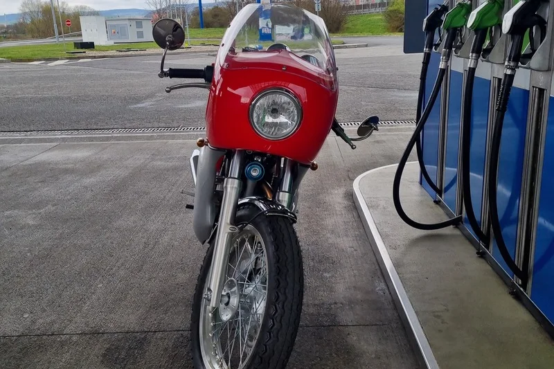 Pronájem motocyklu JAWA - foto 04