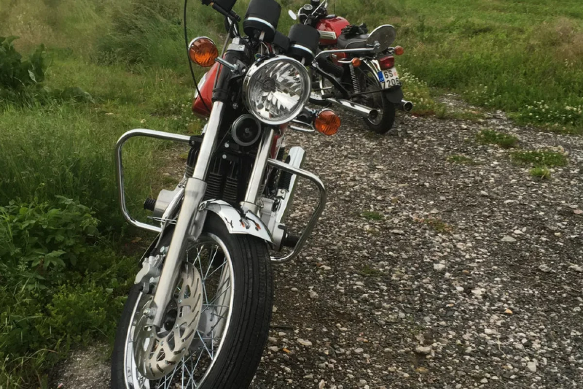 Pronájem motocyklu JAWA - foto 07