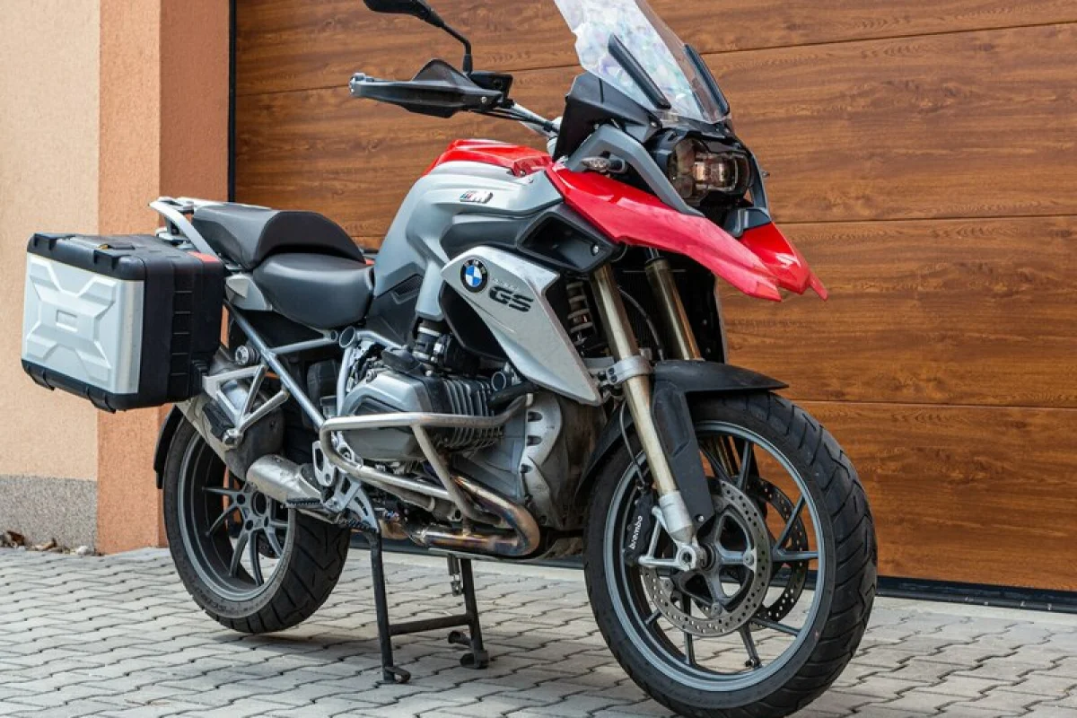 Pronájem motorky BMW GS 1200: Praha a Středočeský kraj - foto 06