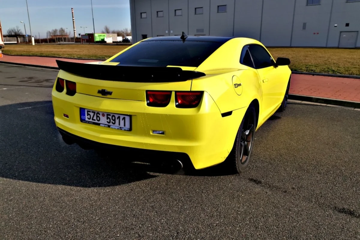 Pronájem supersportu Chevrolet Camaro 2010 - foto 06