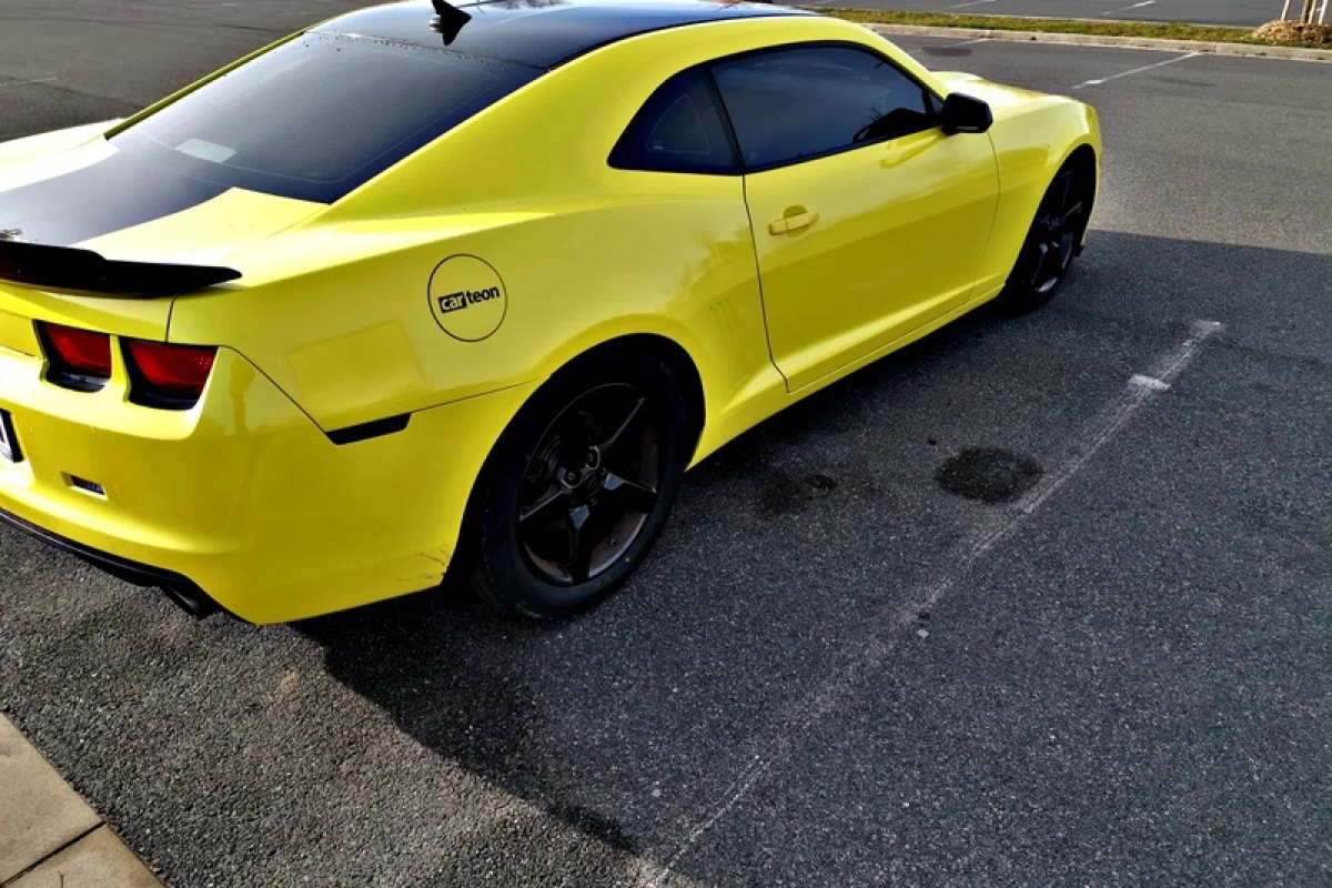 Pronájem supersportu Chevrolet Camaro 2010 - foto 08