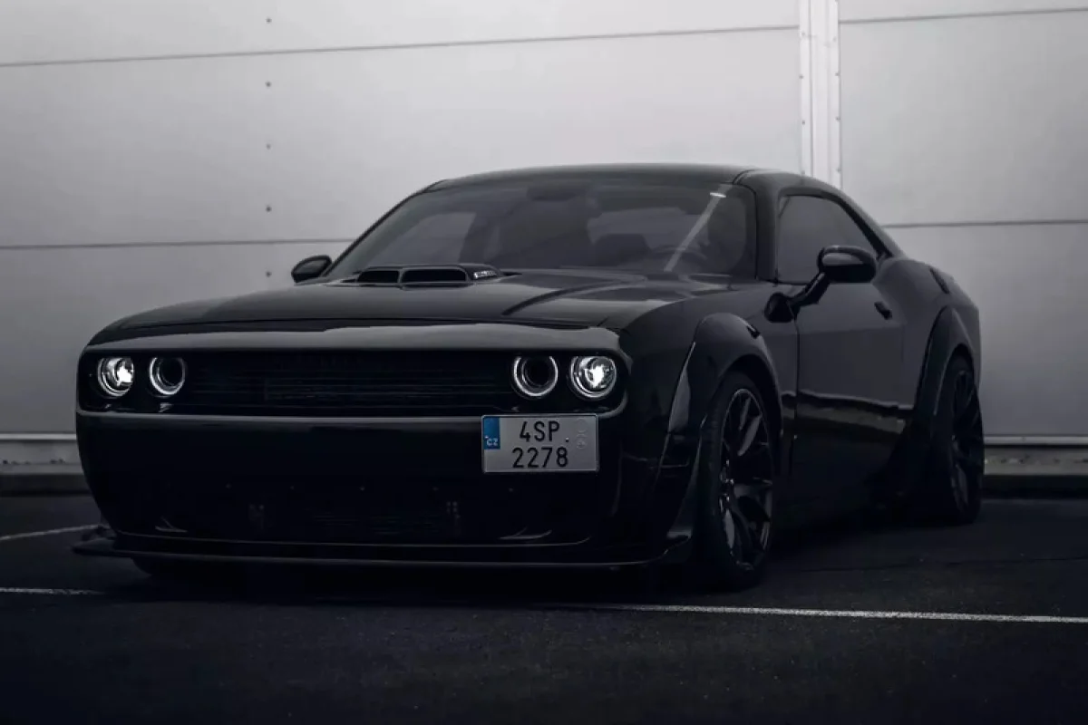 Pronájem supersportu Dodge Challenger 2015 Shaker - foto 07