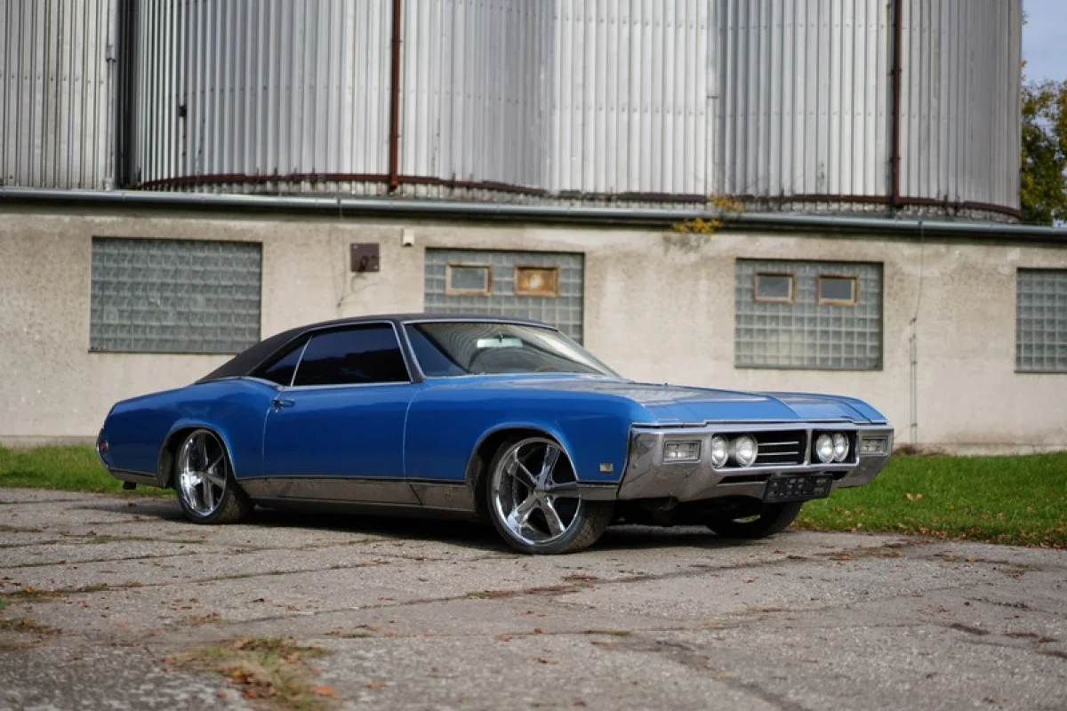 Pronájem veteránu Buick Riviera 1969 - foto 09