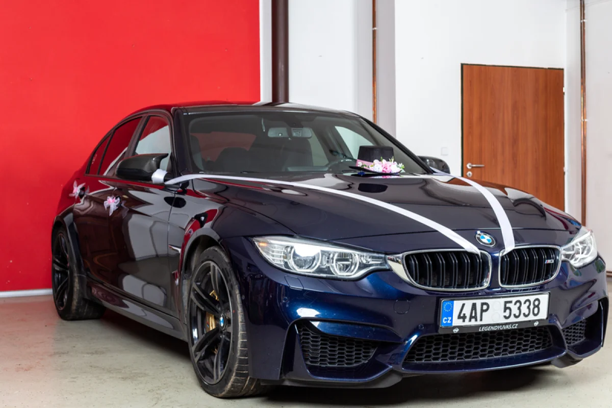 Pronájem vozu BMW na svatbu Celá ČR - foto 04