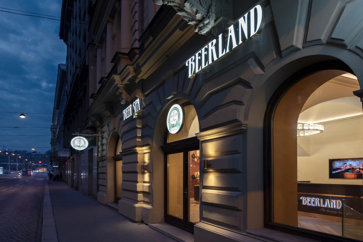 První tankové pivní lázně Spa Beerland Praha - foto 04