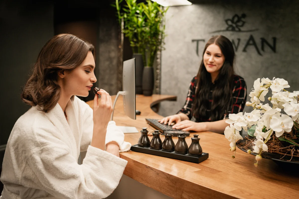 Relax & Beauty – Aroma masáž a hydratace pleti PHYRIS AQUActive - foto 05