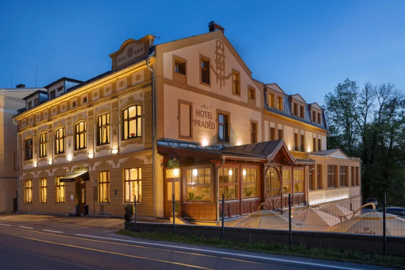 Relaxační pobyt s polopenzí a neomezeným wellness v Hotelu a Penzionu Praděd Thamm pro 2 osoby na 2 noci - foto 02