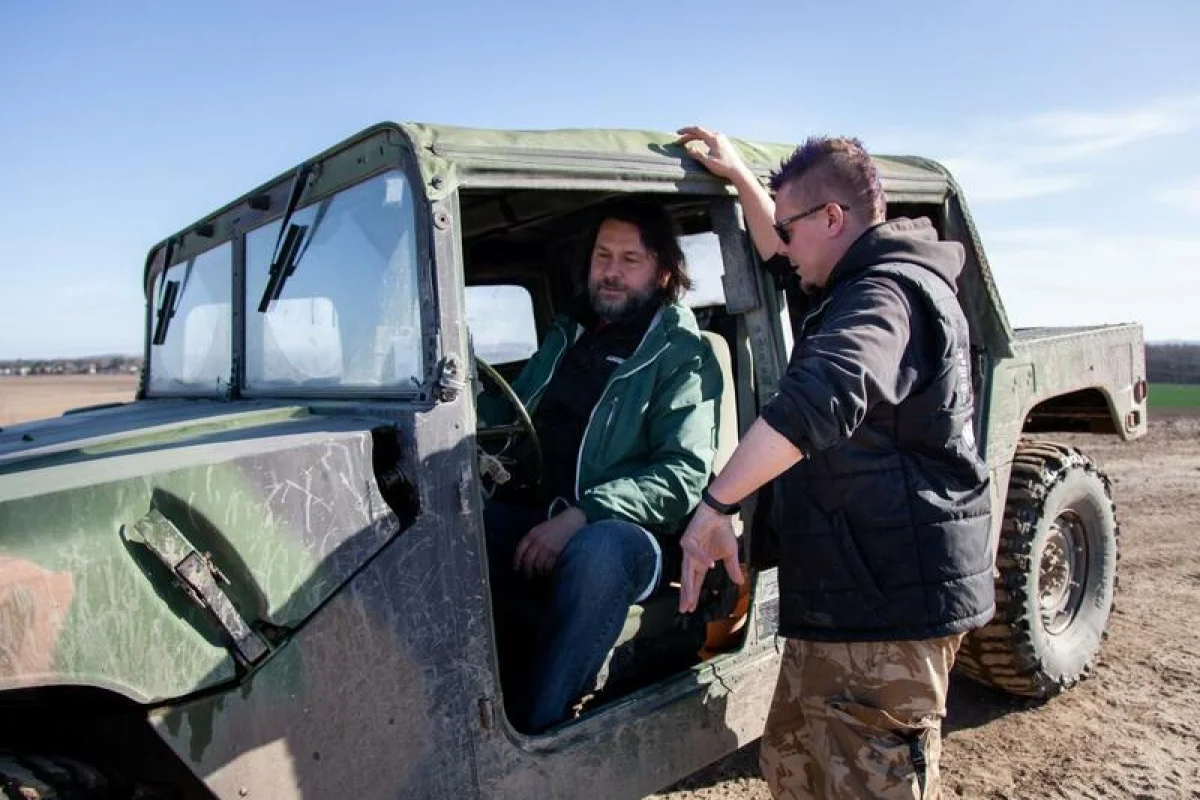 Řízení legendárního vozu Humvee - foto 09