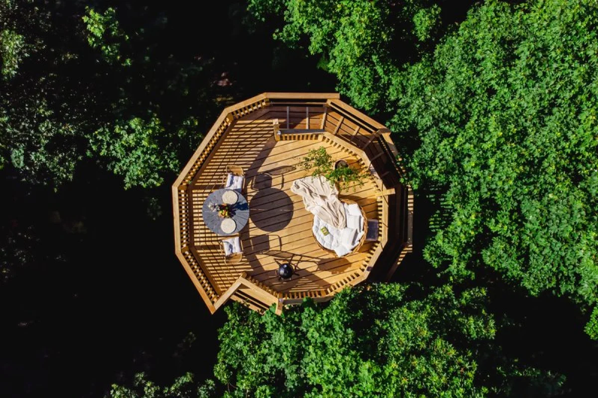 Romantický glamping na rozhledně - foto 04