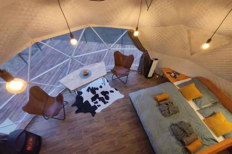 Romantický glamping s wellness a adrenalinem v Krkonoších - foto 04