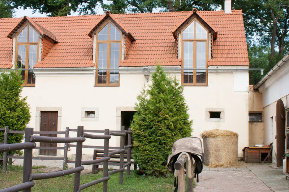 Romantický pobyt na statku Stein — dvoudenní wellness pro dva + pětichodová večeře při svíčkách - foto 05