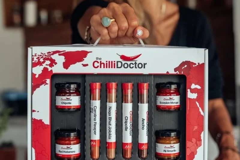 Sada 8 chilli lahůdek z celého světa - foto 03