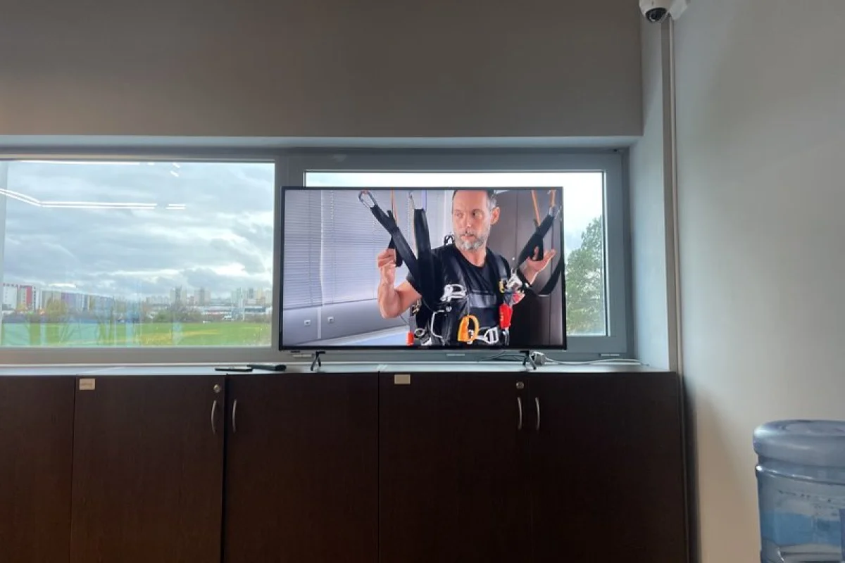Simulátor seskoku padákem s VR - foto 05