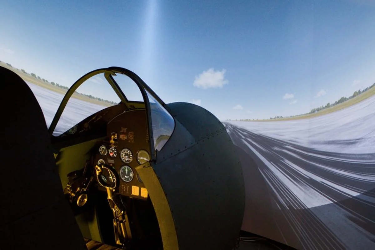 Simulátor stíhacího letounu Supermarine Spitfire - foto 04