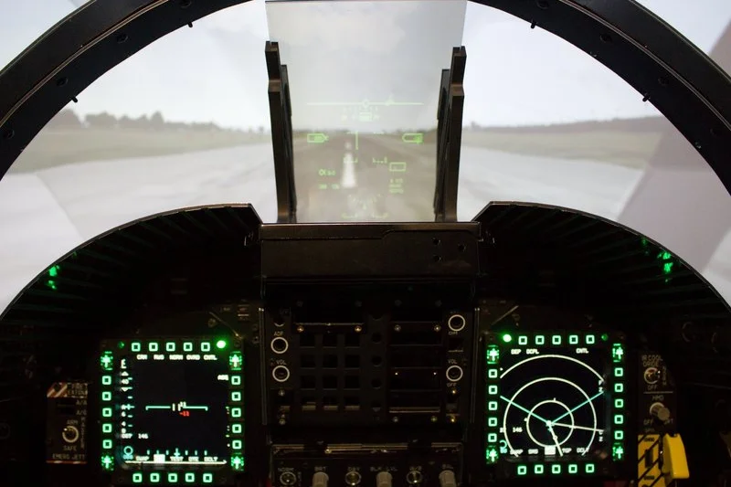Simulátor stíhačky F/A-18 Hornet - foto 04
