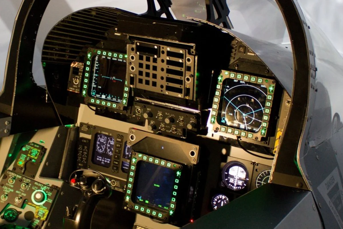 Simulátor stíhačky F/A-18 Hornet - foto 05