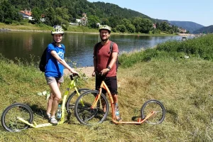 Sjezd na koloběžkách v Českém Švýcarsku - foto 01