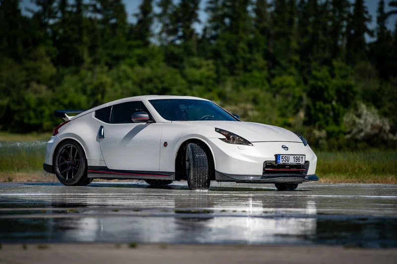 Škola smyku v Nissanu 370Z Nismo - foto 04